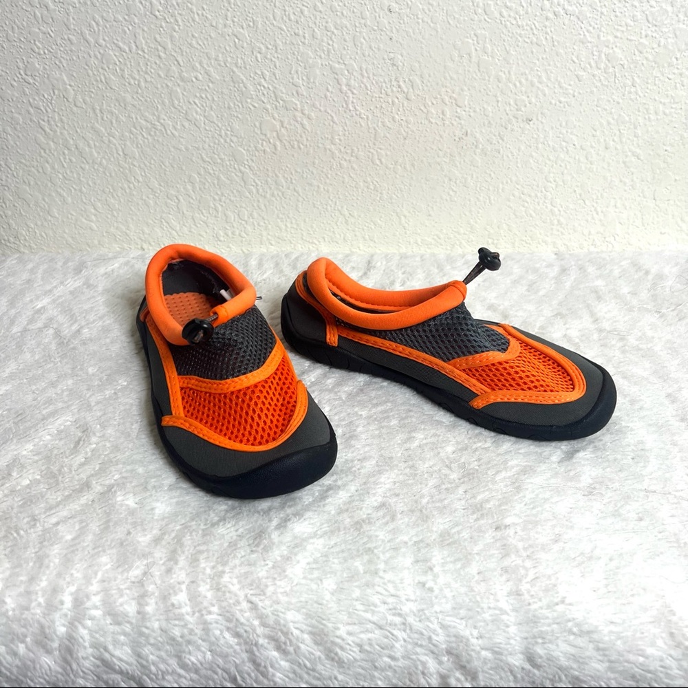 Boys water shoes| brand new